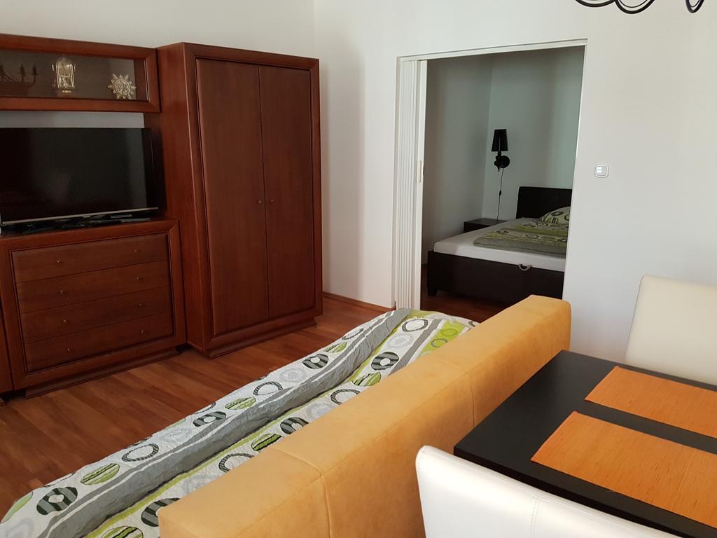 Apartman Kaszas Central Mosonmagyaróvár エクステリア 写真