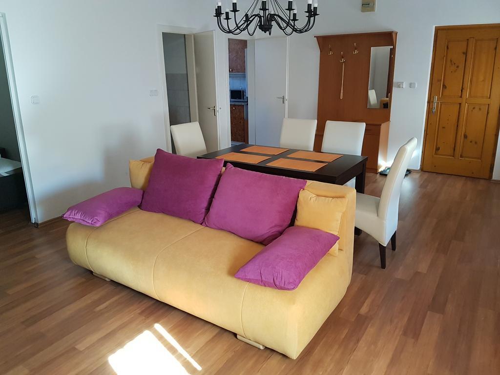 Apartman Kaszas Central Mosonmagyaróvár エクステリア 写真